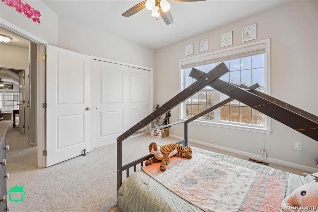 51256 SCARBOROUGH Road, Canton, MI 48188 — Photo 33