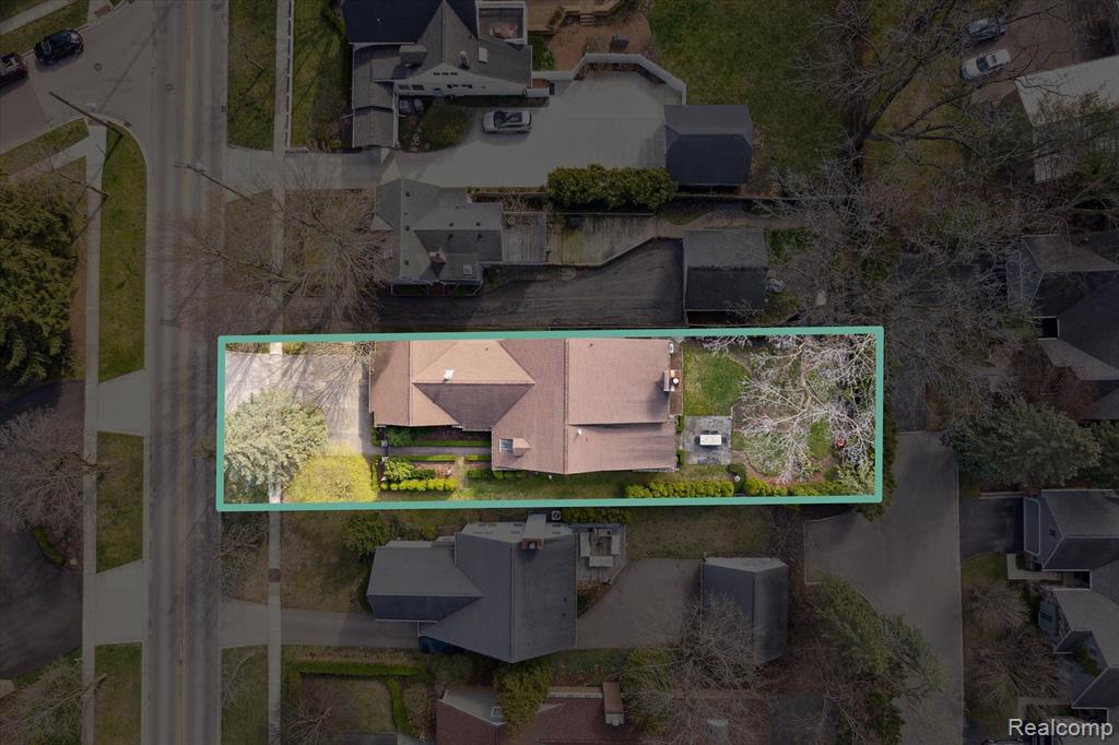 768 SOUTHFIELD Road, Birmingham, MI 48009 — Photo 47