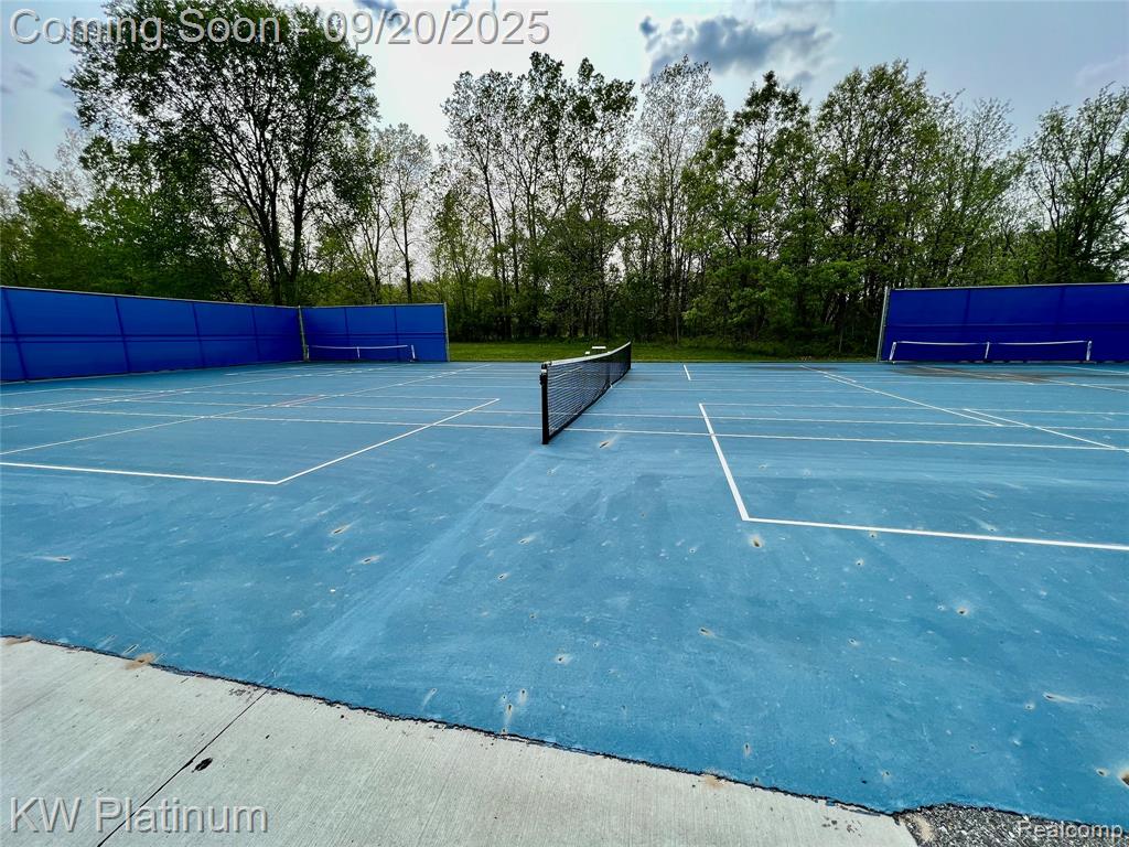 3551 STRAWBERRY Lane, Port Huron, MI 48060 — Photo 33