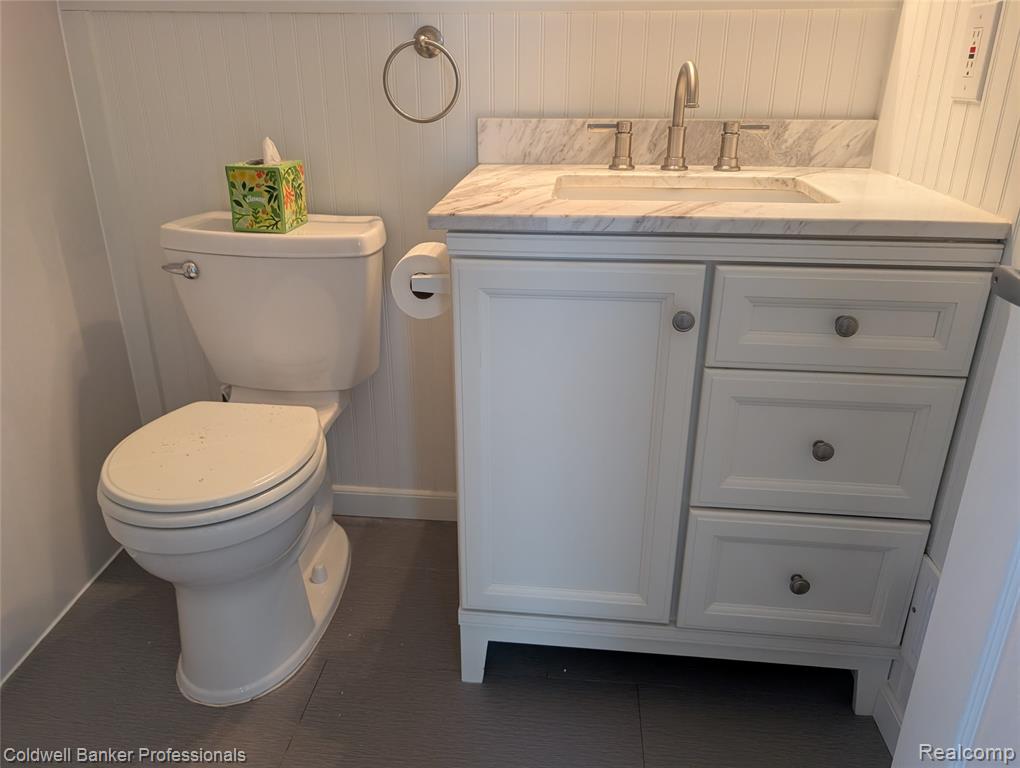 42157 Old Pond Circle, Plymouth, MI 48170 — Photo 9