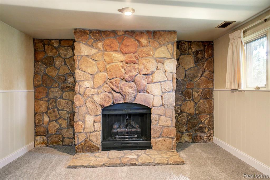5489 Academy Street, Dearborn Heights, MI 48125 — Photo 36