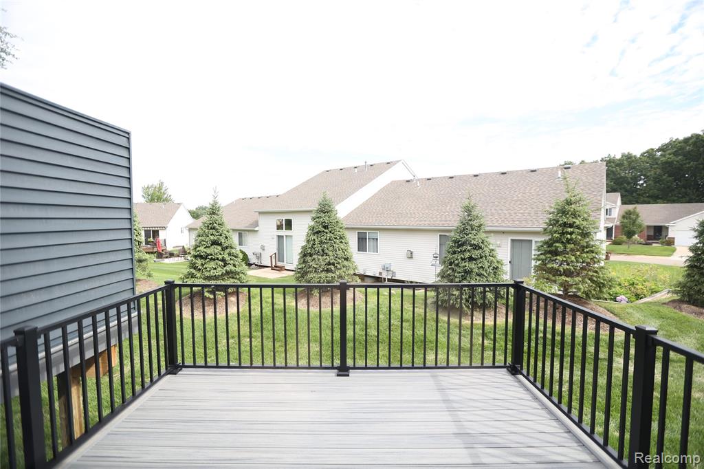 210 Canyon Creek Court, 2, Howell, MI 48843 — Photo 9