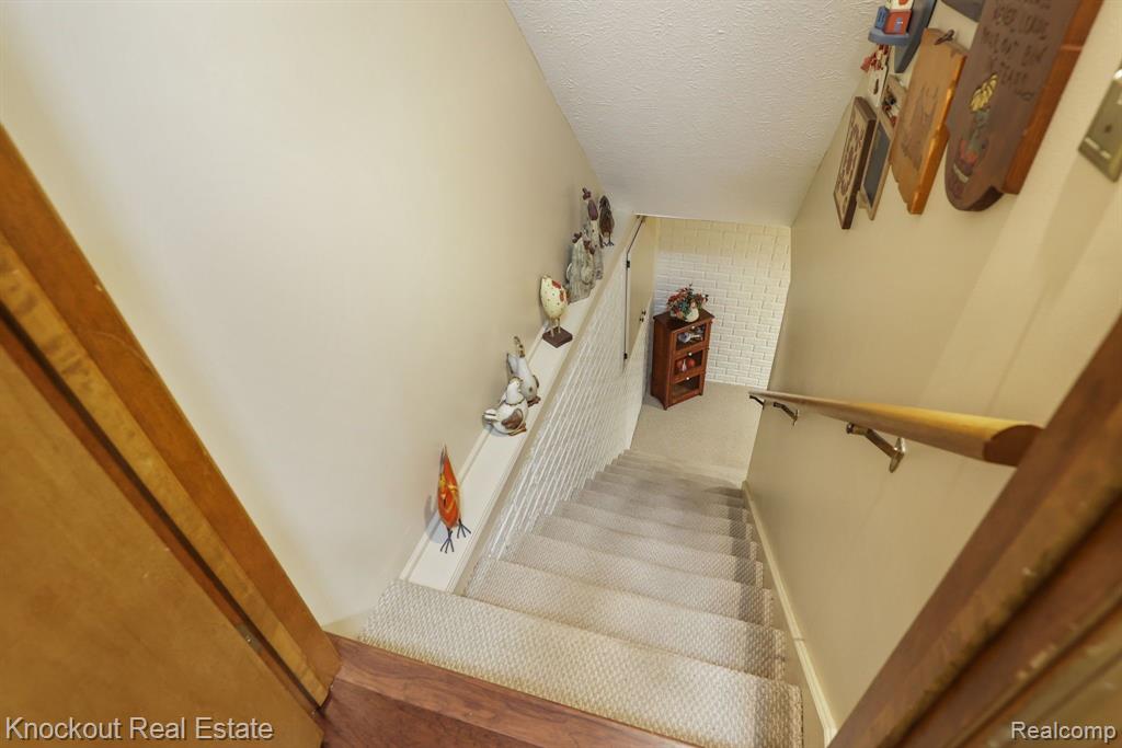 57 PINE GROVE Drive, Frankenmuth, MI 48734 — Photo 33