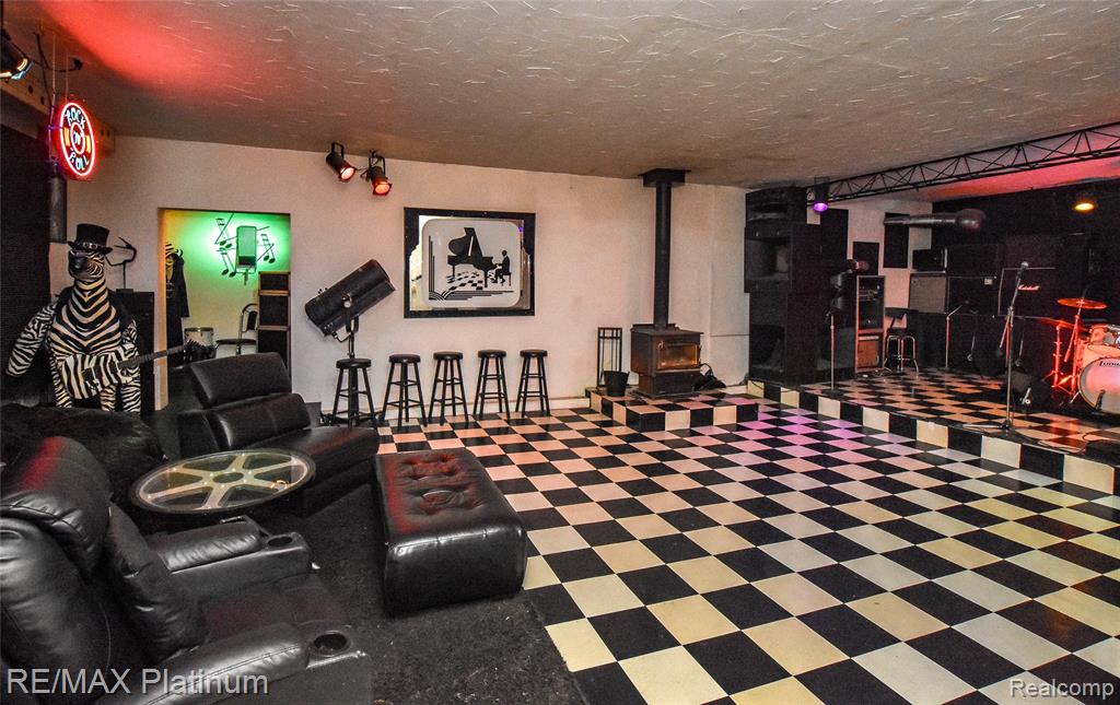 5160 Fenton Road, Fenton, MI 48430 — Photo 57