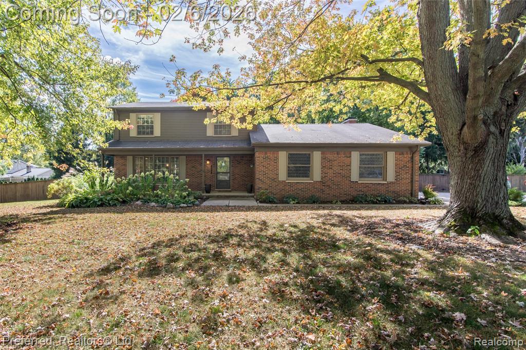 46701 N Territorial Road, Plymouth, MI 48170 — front exterior