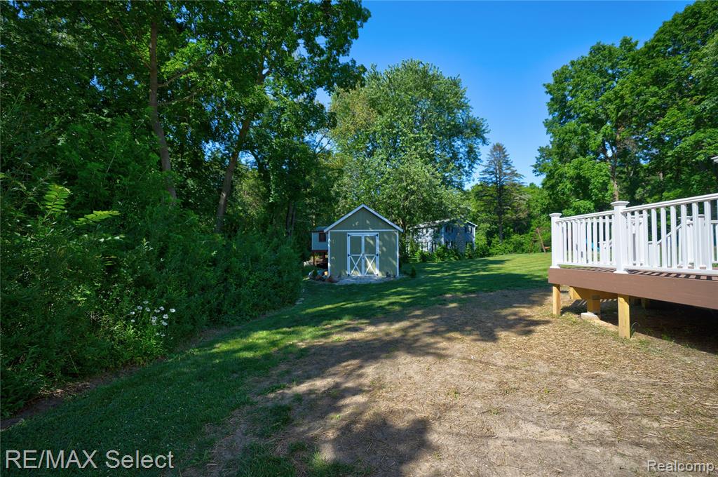 2456 N Tipsico Lake Road, Hartland, MI 48353 — Photo 62