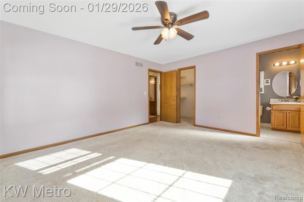 49321 Glasco Court, Utica, MI 48315 — Photo 16
