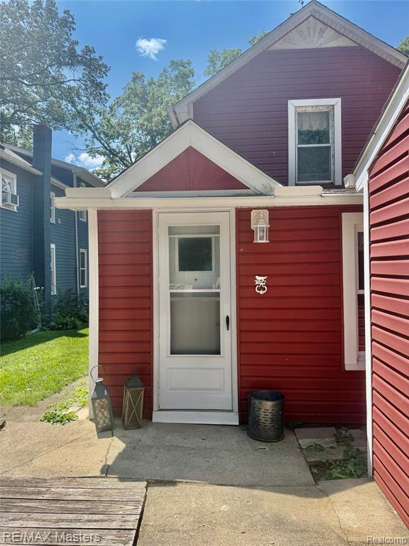 176 Ready Lane, Munith, MI 49259
