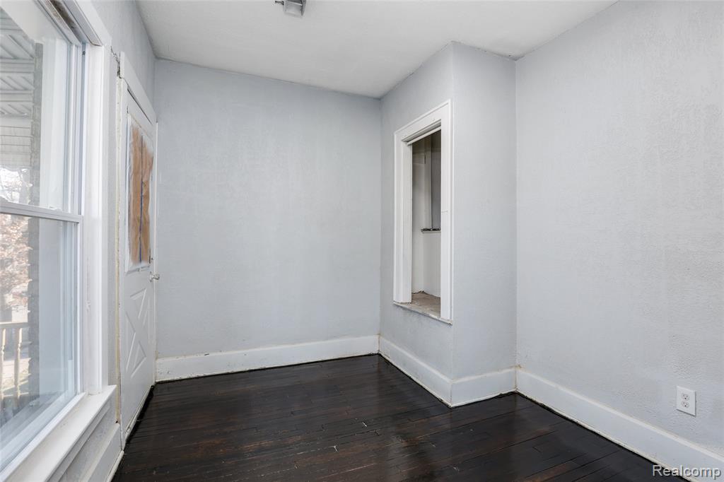 7627 Woodrow Wilson Street, Detroit, MI 48206 — Photo 24