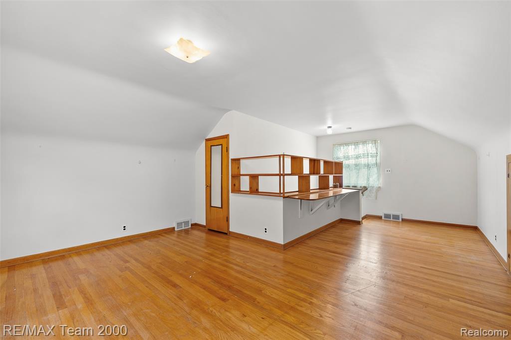 6514 Maple Street, Dearborn, MI 48126 — Photo 21