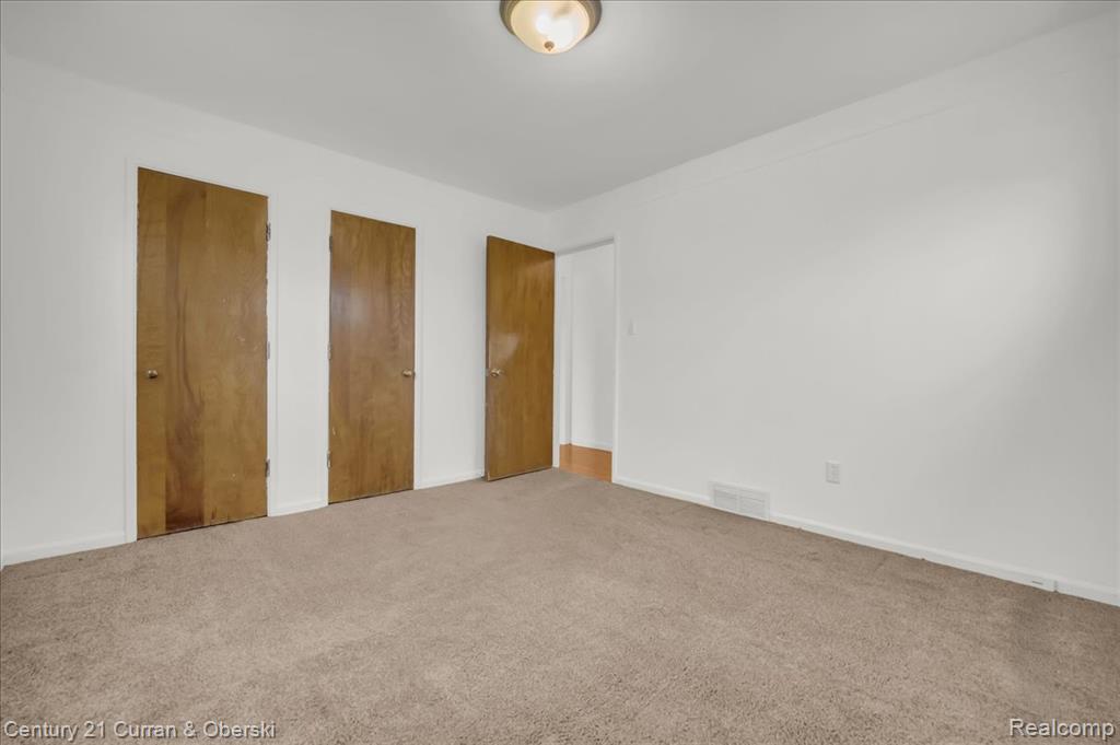 18616 Koester Street, Riverview, MI 48193 — Photo 8