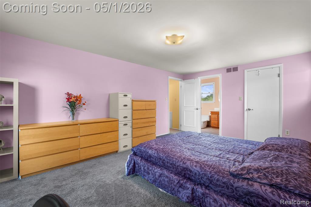 5686 Stratford Drive, West Bloomfield, MI — Photo 20