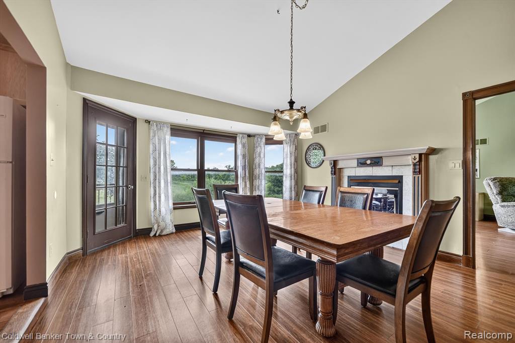 8175 Farley Road, Pinckney, MI 48169 — Photo 13