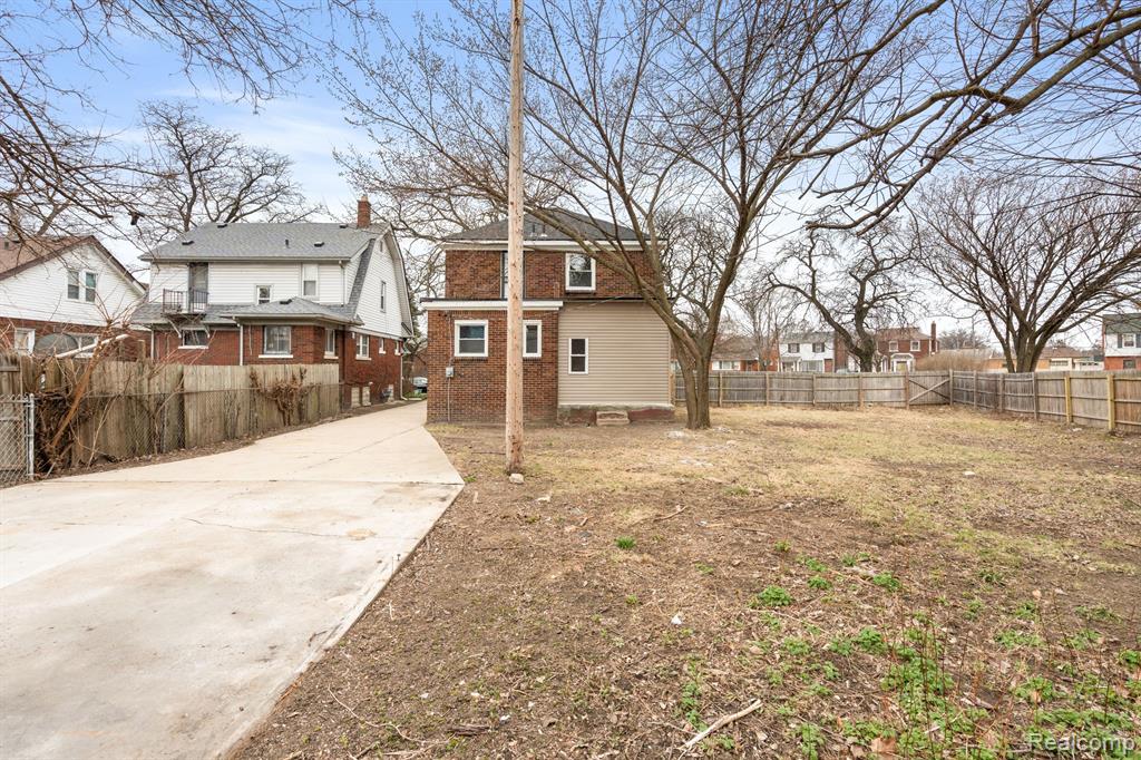 8520 FREDA Street, Detroit, MI 48204 — Photo 29