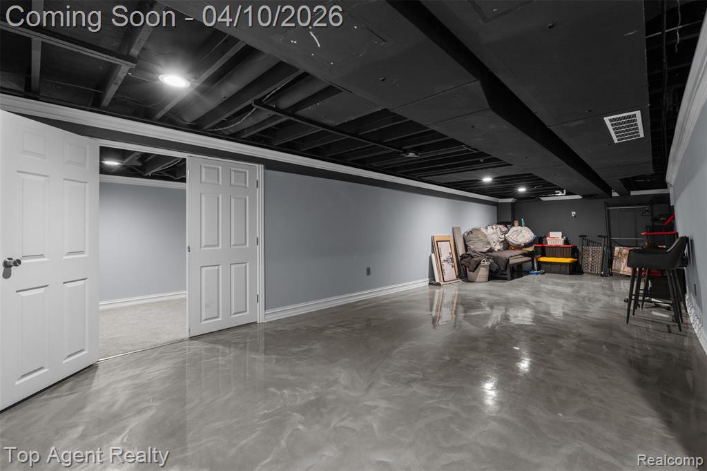 16115 Bayham Court, Clinton Twp, MI 48038 — Photo 32
