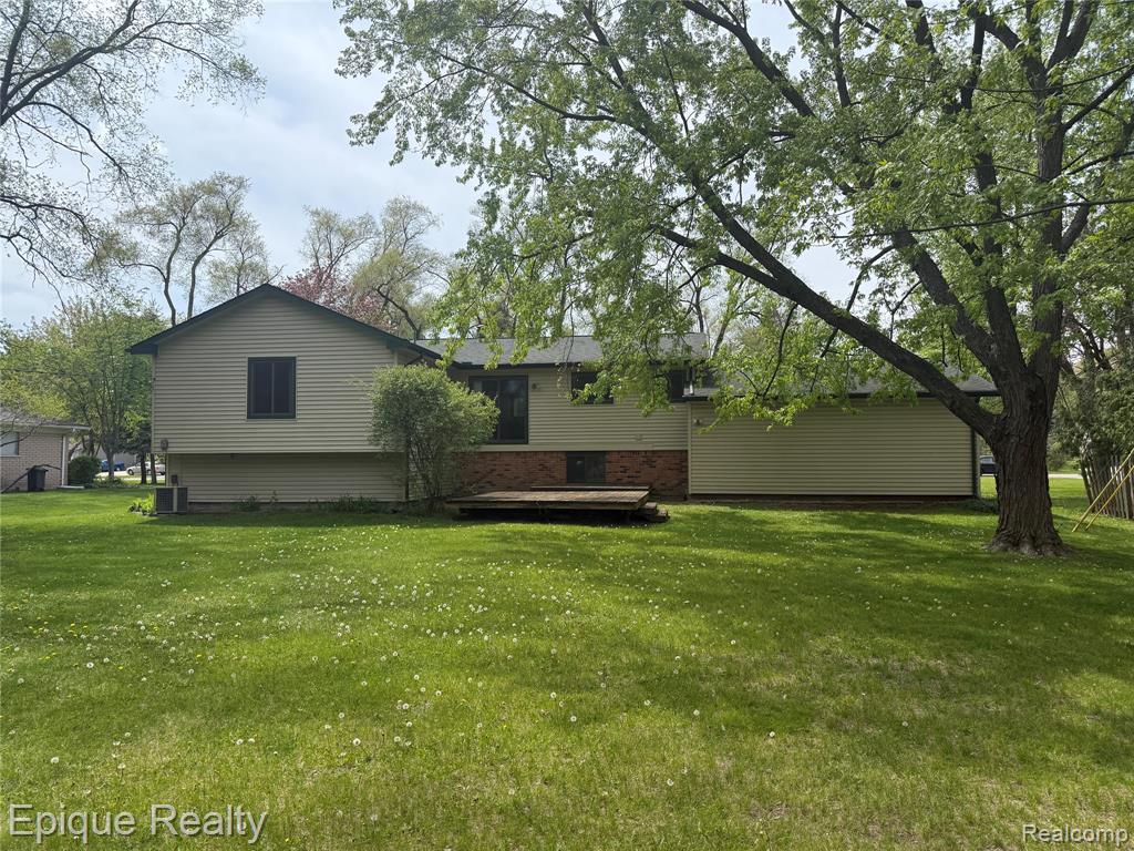 51600 Shelby Road, Shelby Twp, MI 48316 — Photo 4
