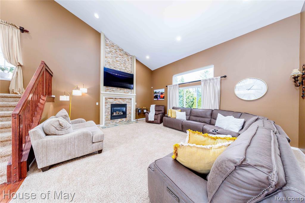 3044 Pheasant Run East Drive, Wixom, MI 48393 — Photo 4