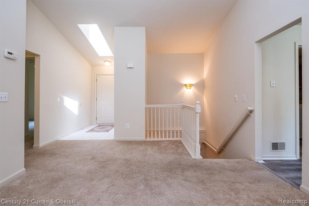 41841 RIVERWOOD Court, Canton, MI 48187 — Photo 5