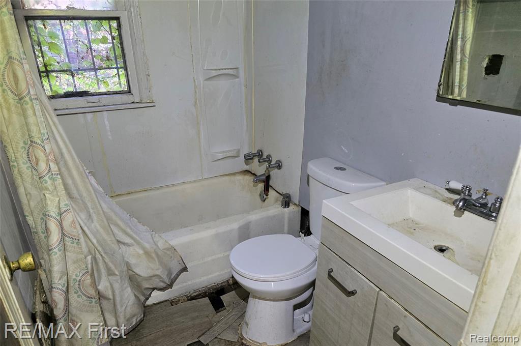 9003 Archdale Street, Detroit, MI 48228 — Photo 8