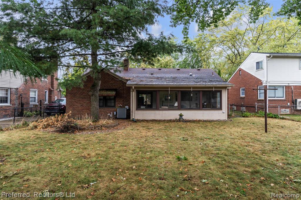 441 Highview Street, Dearborn, MI 48128 — Photo 44