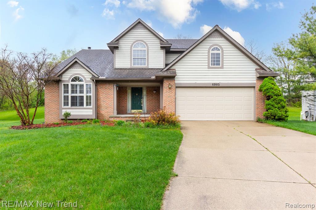 4905 RAVINE, Ann Arbor, MI 48105 — front exterior