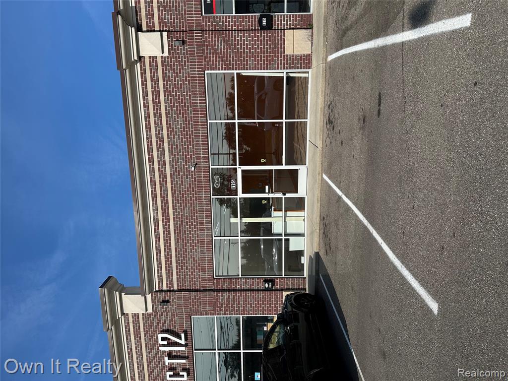 8125 N Telegraph Road, Dearborn Heights, MI 48127 — Photo 2