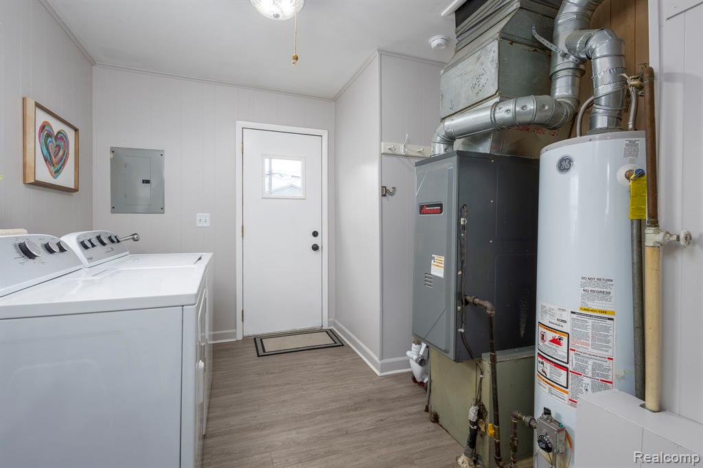 17204 Park Lane, Fraser, MI 48026 — Photo 9