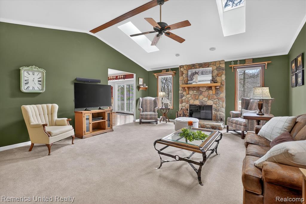 660 E Allen Road, Howell, MI 48855 — Photo 10