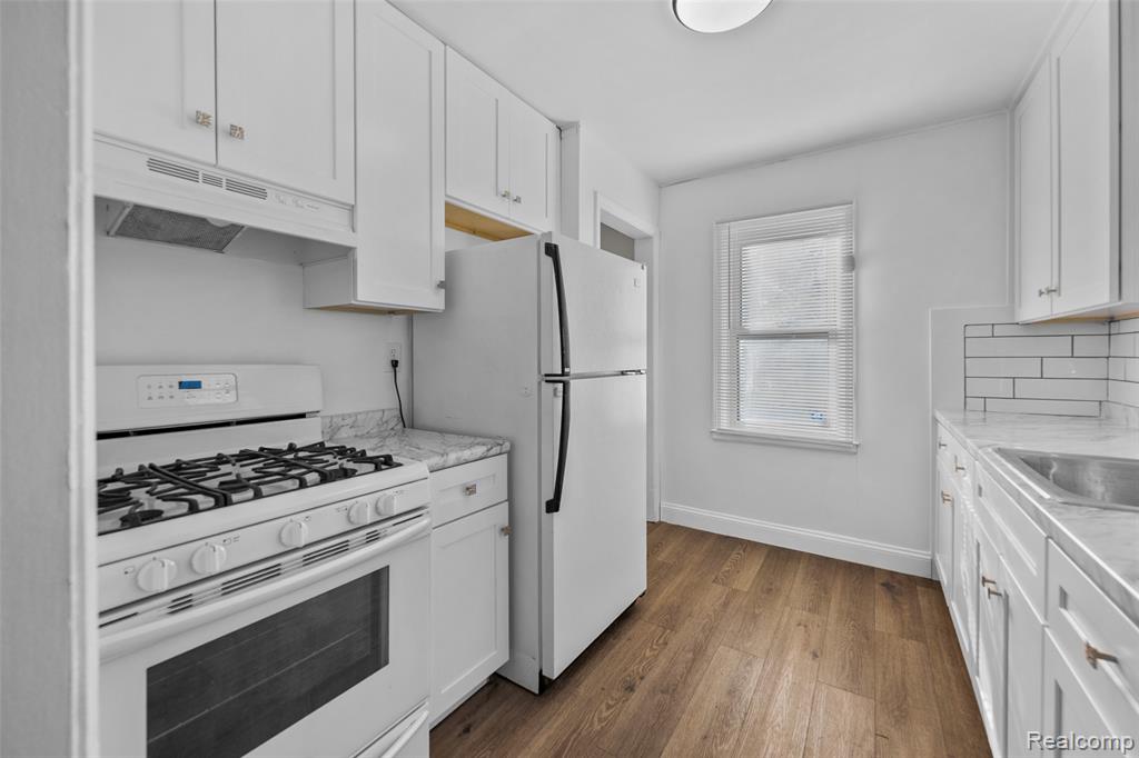 20529 Coventry Street, Highland Park, MI 48203 — Photo 11