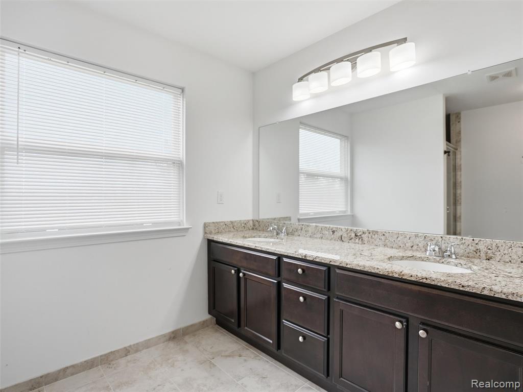 47527 Ellery Lane, Canton, MI 48187 — Photo 27
