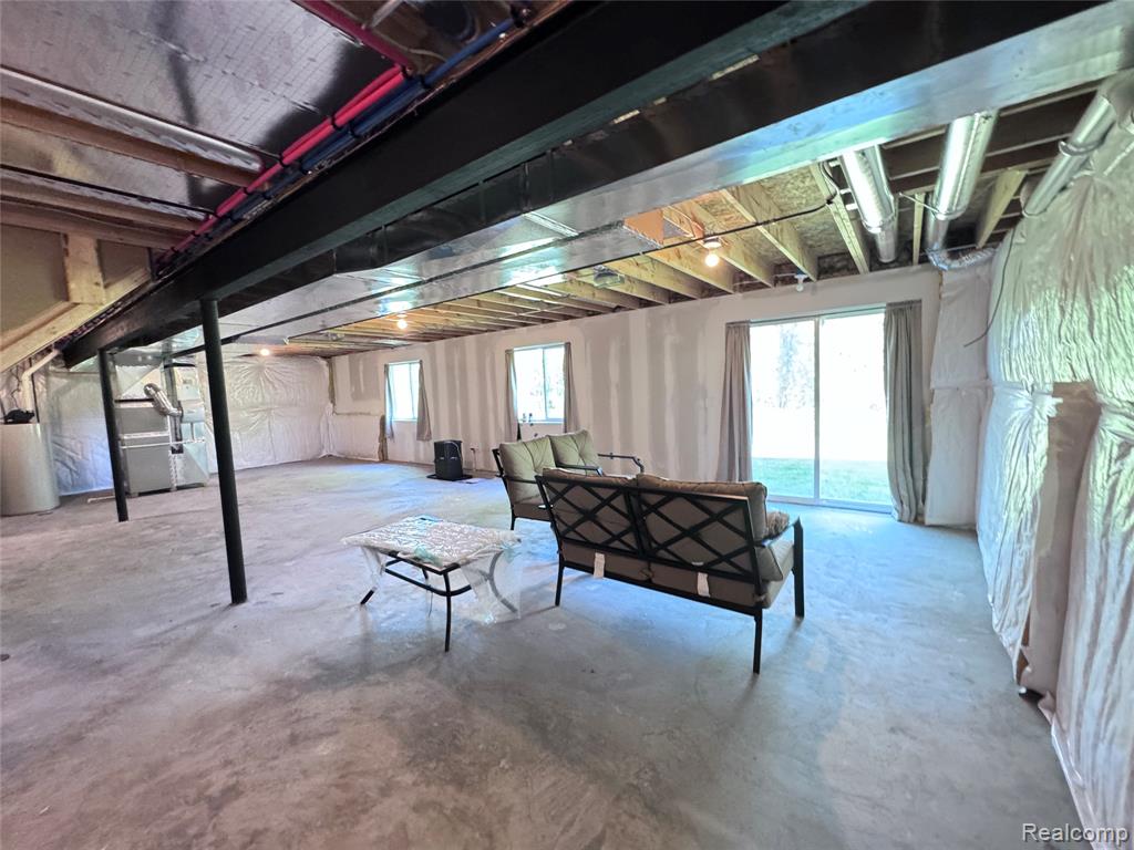 6149 Woodridge Lane, Grand Blanc, MI 48439 — Photo 30