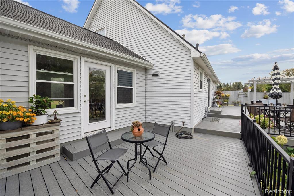 625 Fowlerville Road, Fowlerville, MI 48836 — Photo 31