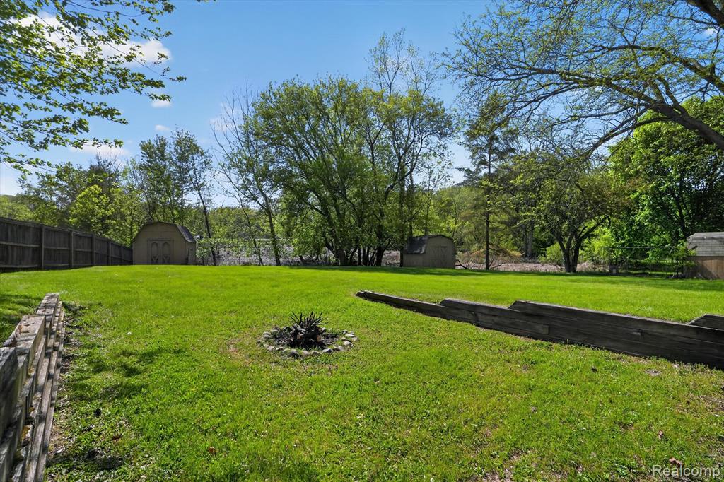 4949 Algonquin Way, Okemos, MI 48864 — Photo 53
