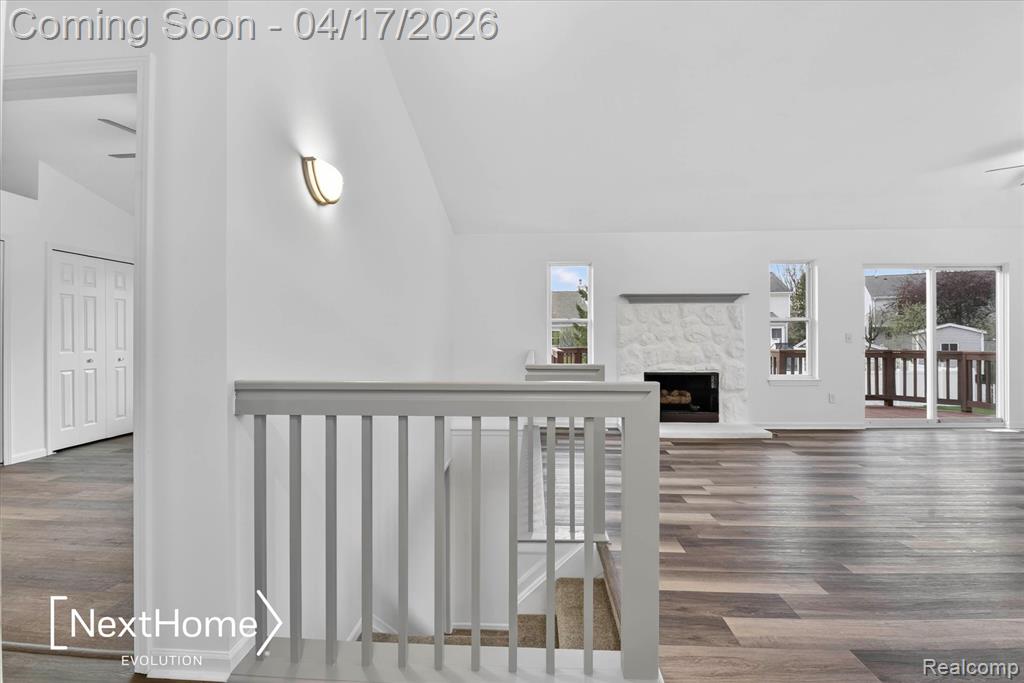 321 Oxford Court, Belleville, MI 48111 — Photo 5