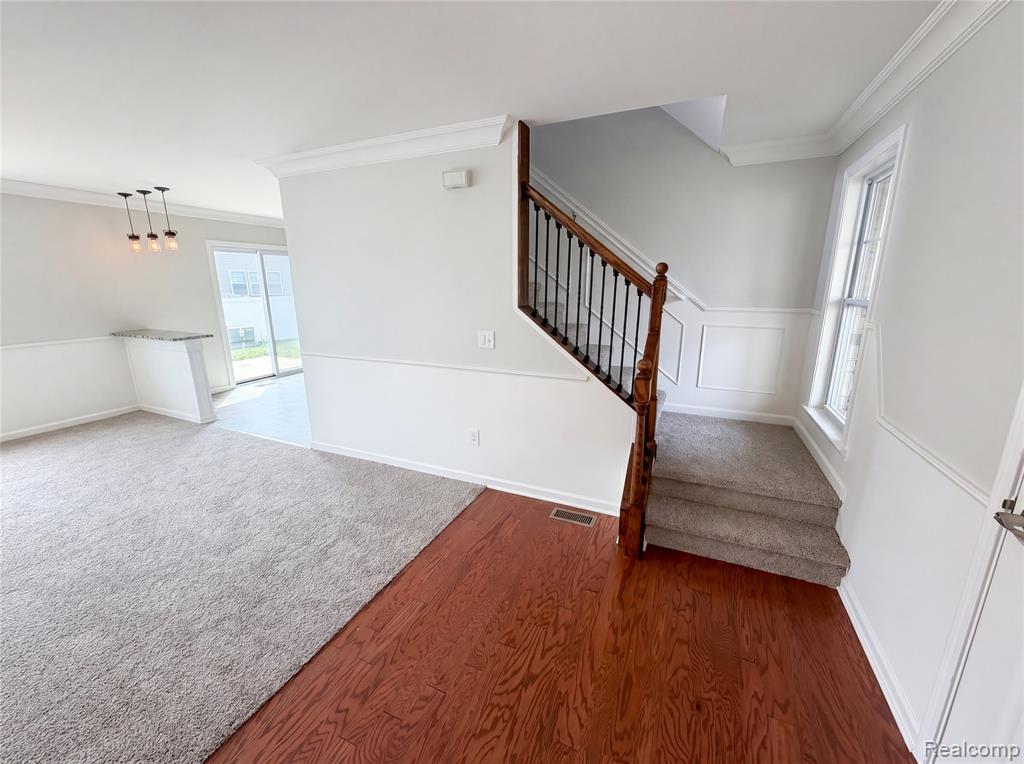42824 Greystone Drive, Sterling Heights, MI 48313 — Photo 6