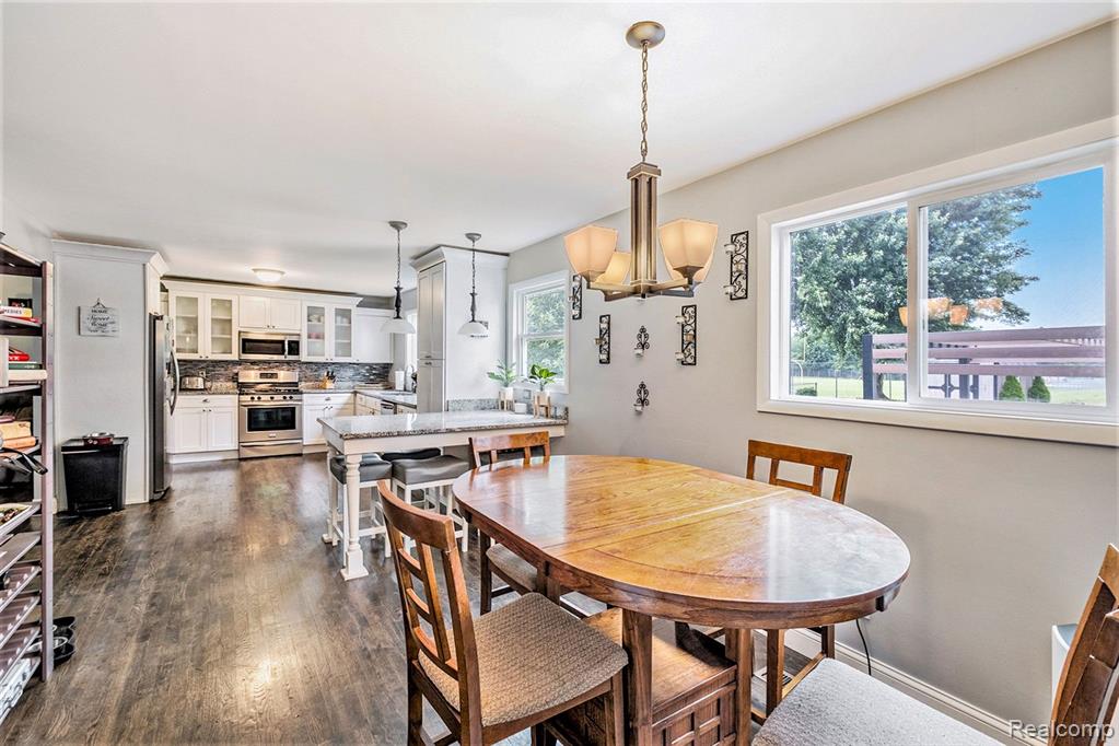 4170 LAHRING Road, Linden, MI 48451 — Photo 4