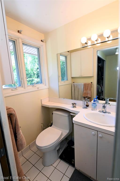 5382 Van Ness Drive, Bloomfield Hills, MI 48302 — Photo 17