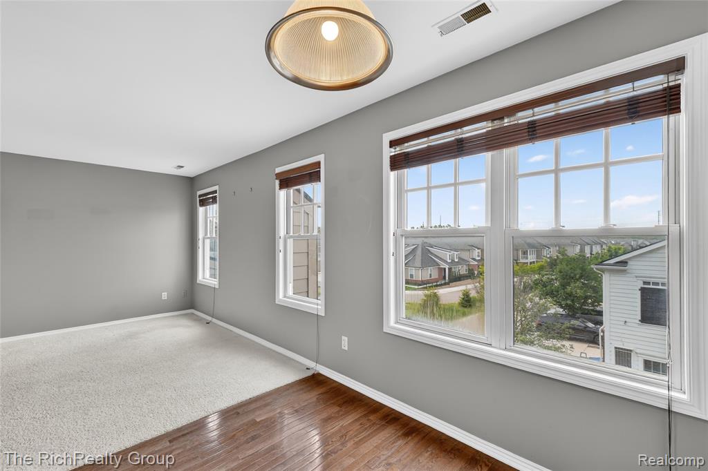 3922 Forester Boulevard, Auburn Hills, MI 48326 — Photo 20