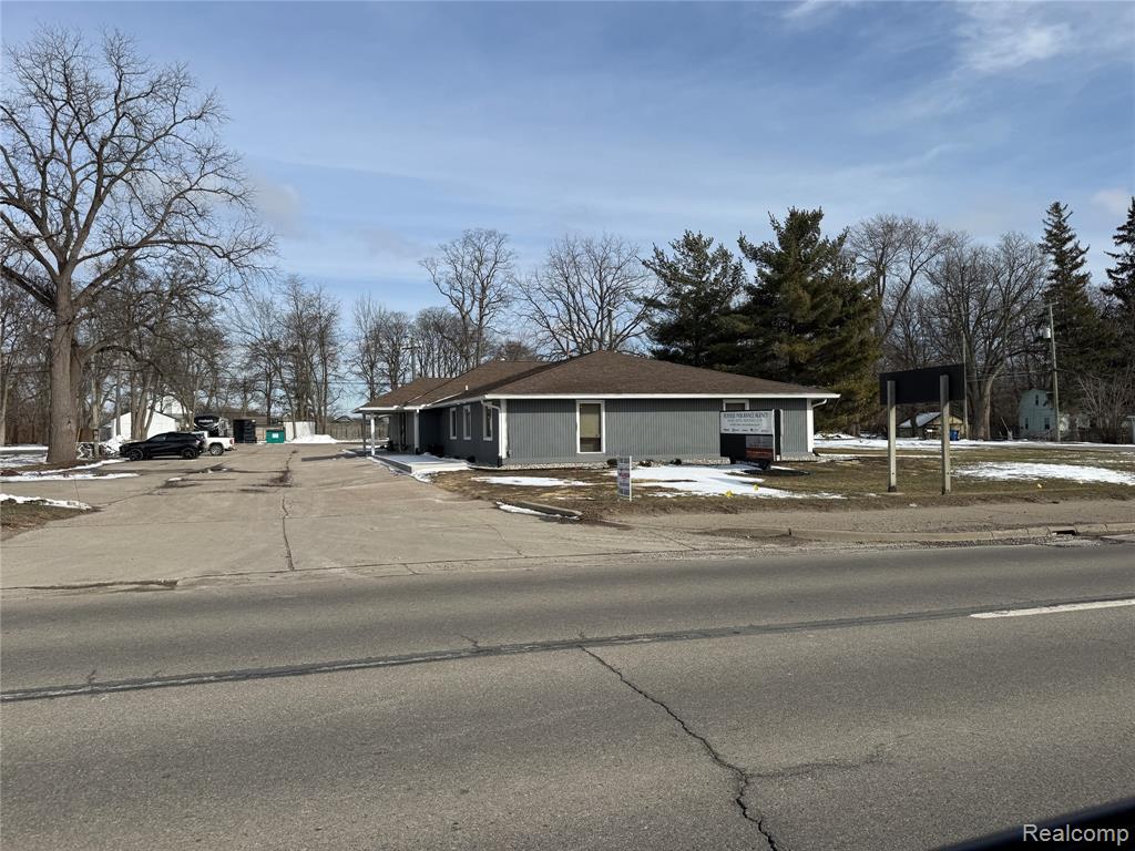 5850 DIXIE Highway, Clarkston, MI — Photo 3