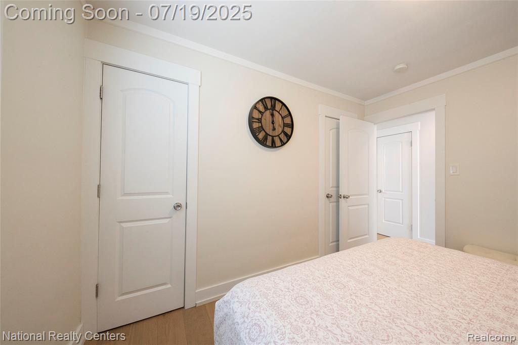 8126 Dale Street, Dearborn Heights, MI 48127 — Photo 25