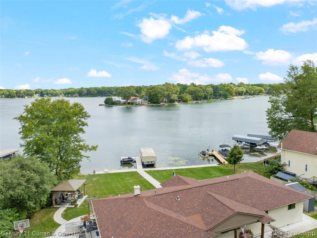 4255 Lakewood Drive, Waterford, MI 48329 — Photo 29
