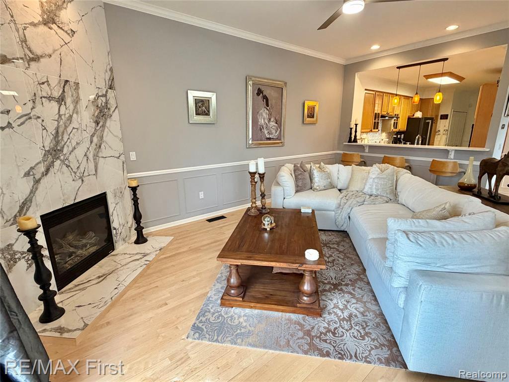 5998 Bella Vista Drive, West Bloomfield, MI — Photo 4