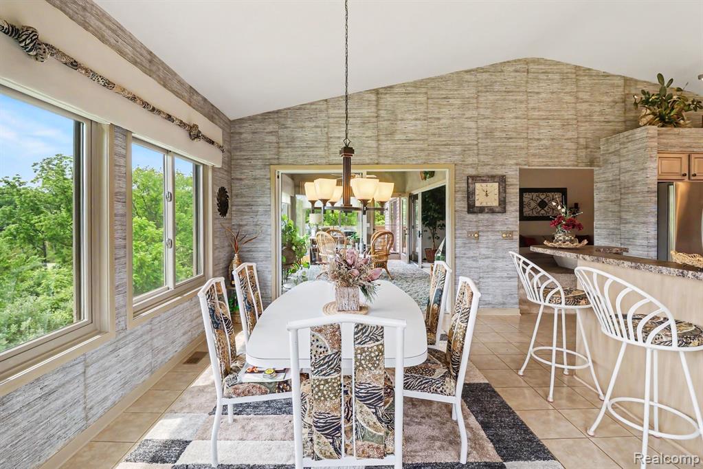 18501 Taylor Lake Road, Holly, MI 48442 — Photo 15
