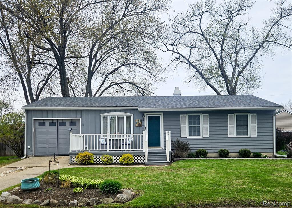 456 CARDINAL Drive, Marysville, MI 48040 — Photo 2