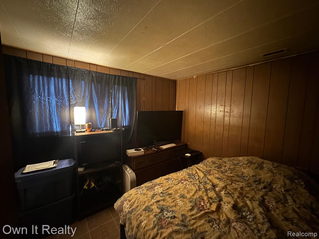 12920 E Canfield Street, Detroit, MI 48215 — Photo 5
