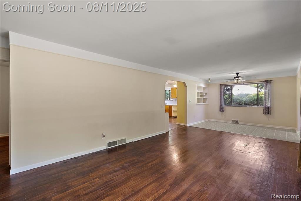741 W Livingston Road, Highland, MI — Photo 20