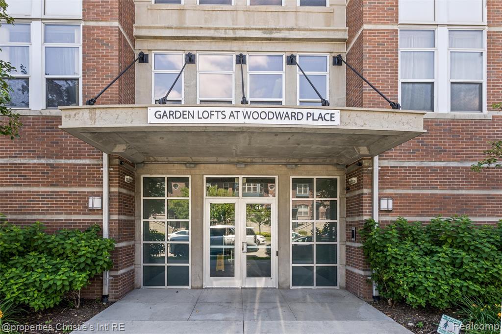 66 WINDER Street - Photo 2