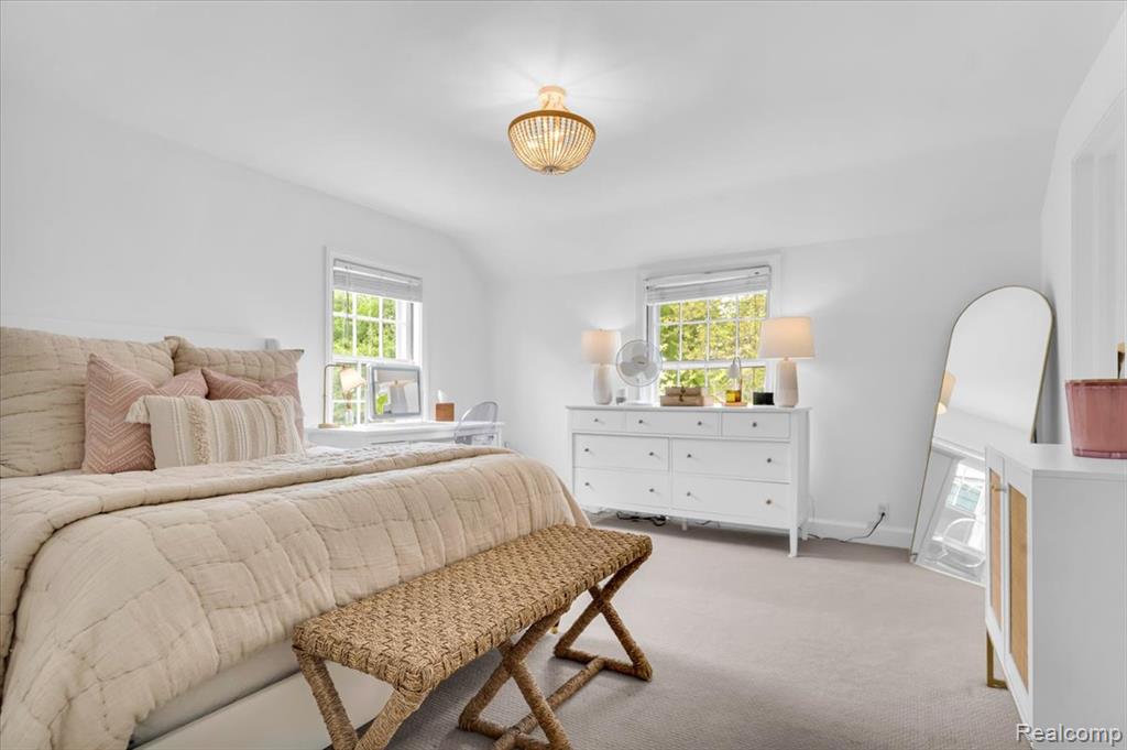 784 University Place, Grosse Pointe, MI 48230 — Photo 32