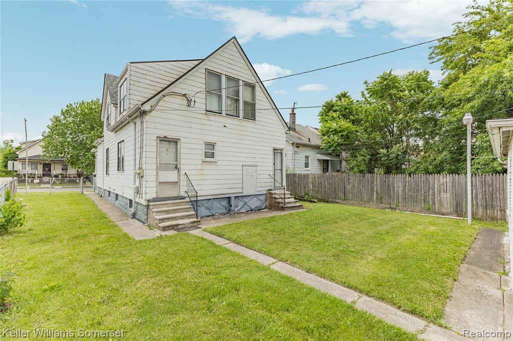 8151 Dayton Street, Detroit, MI 48210 — Photo 51
