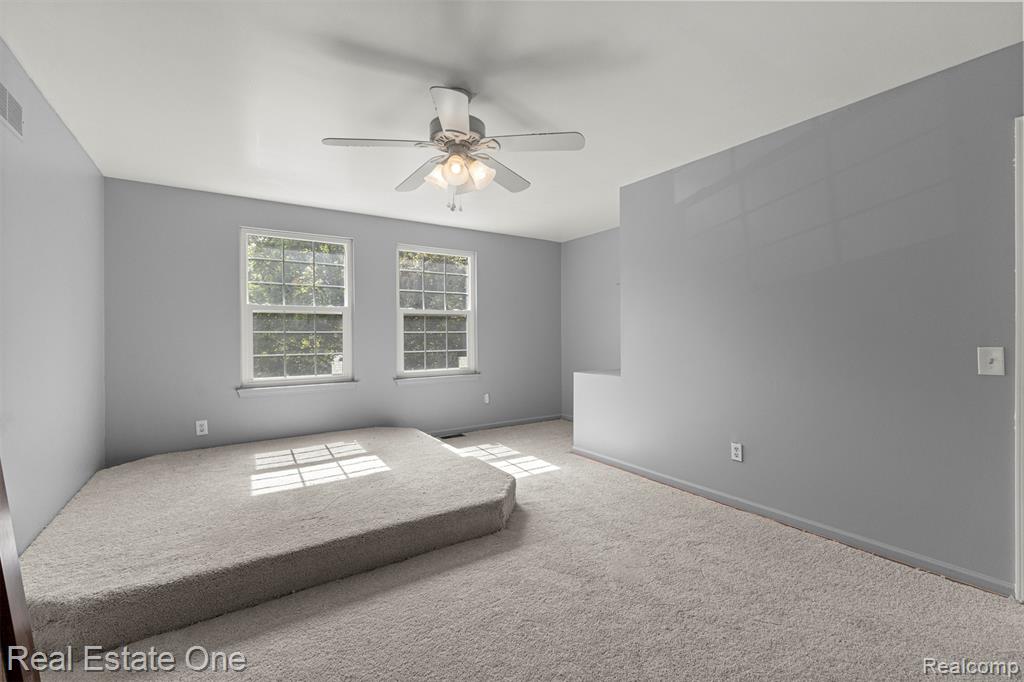 7985 Faircrest Drive, Ypsilanti, MI 48197 — Photo 36